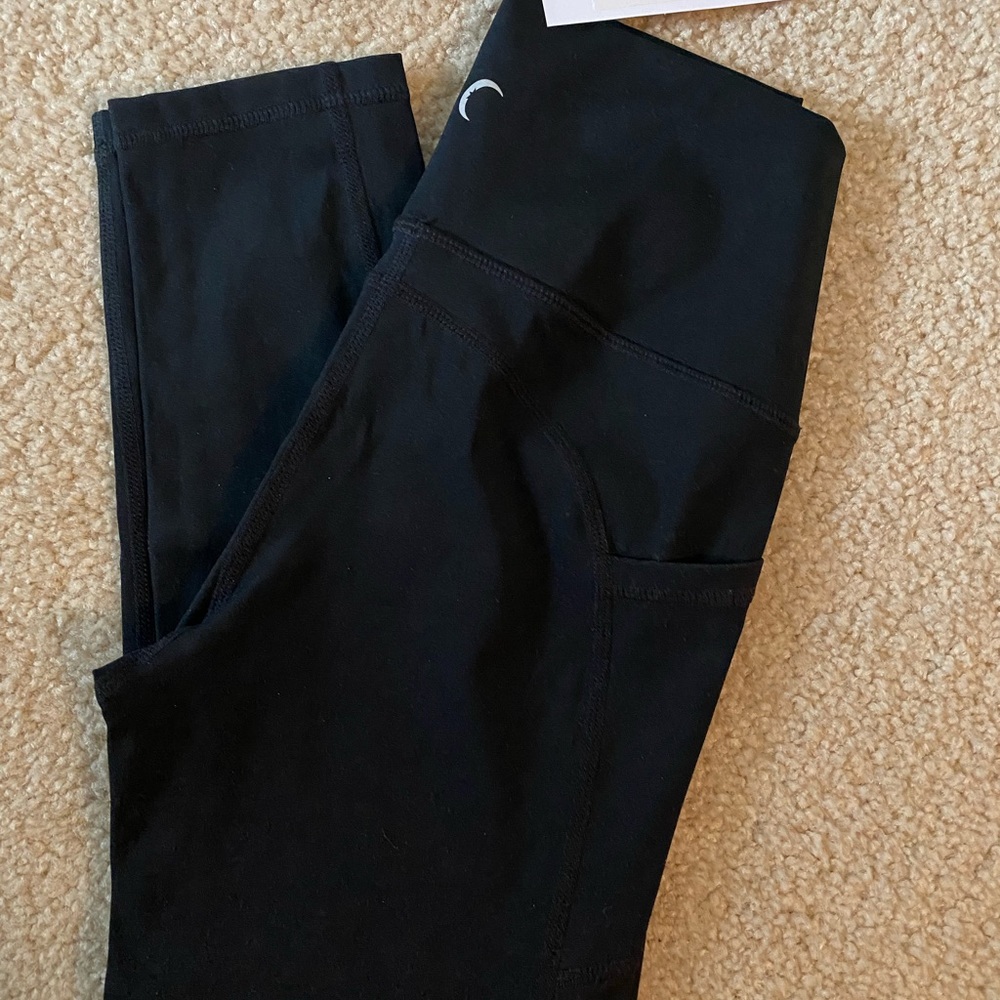 Zyia, black pocket 20” sz 4